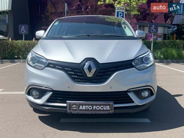 Серый Рено Сценик, объемом двигателя 1.46 л и пробегом 120 тыс. км за 16990 $, фото 1 на Automoto.ua