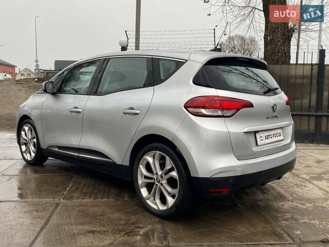 Серый Рено Сценик, объемом двигателя 1.46 л и пробегом 123 тыс. км за 15490 $, фото 4 на Automoto.ua