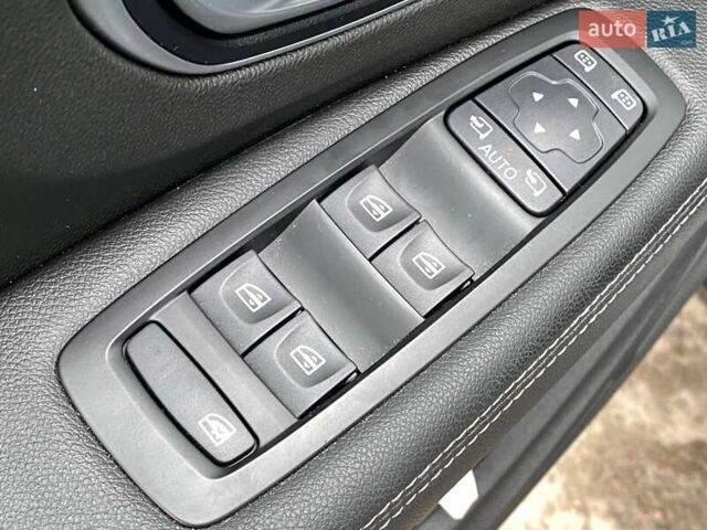 Серый Рено Сценик, объемом двигателя 1.46 л и пробегом 123 тыс. км за 15490 $, фото 26 на Automoto.ua