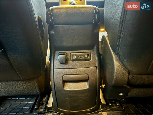 Серый Рено Сценик, объемом двигателя 1.46 л и пробегом 208 тыс. км за 12300 $, фото 11 на Automoto.ua