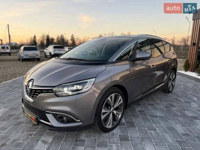 Серый Рено Сценик, объемом двигателя 1.46 л и пробегом 238 тыс. км за 16499 $, фото 3 на Automoto.ua
