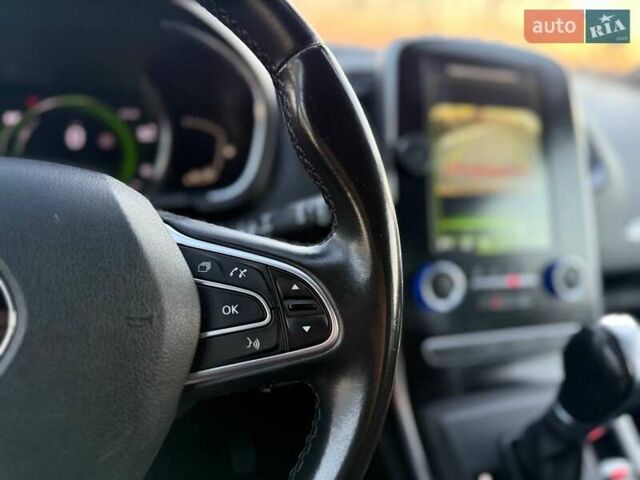 Серый Рено Сценик, объемом двигателя 1.46 л и пробегом 238 тыс. км за 16499 $, фото 23 на Automoto.ua