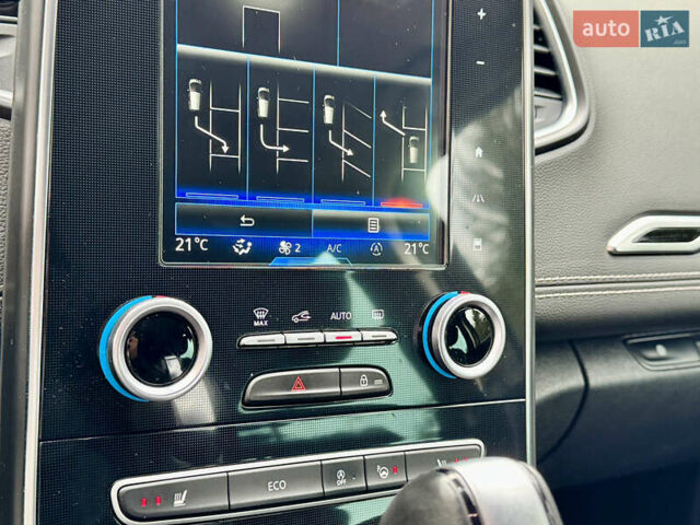 Рено Сценик 2018 в Киеве на Automoto.ua Серый Рено Сценик, объемом двигателя 1.6 л и пробегом 187 тыс. км за 18900 $, фото 14 на Automoto.ua