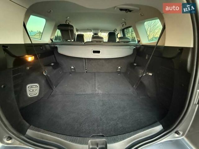 Серый Рено Сценик, объемом двигателя 1.46 л и пробегом 238 тыс. км за 16499 $, фото 33 на Automoto.ua