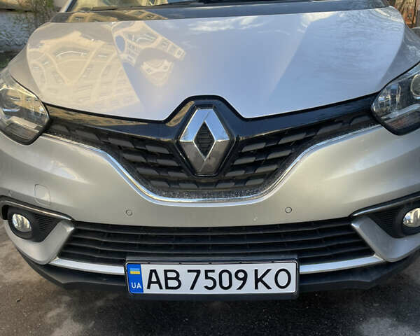 Сірий Рено Сценік, об'ємом двигуна 1.46 л та пробігом 170 тис. км за 14800 $, фото 1 на Automoto.ua