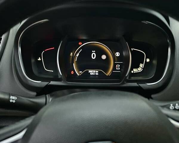 Серый Рено Сценик, объемом двигателя 1.6 л и пробегом 215 тыс. км за 14500 $, фото 2 на Automoto.ua