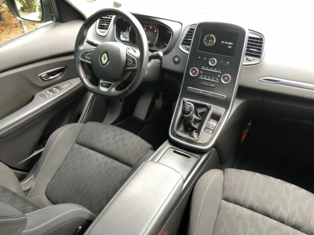 Сірий Рено Сценік, об'ємом двигуна 1.7 л та пробігом 129 тис. км за 9000 $, фото 18 на Automoto.ua