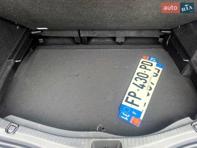 Сірий Рено Сценік, об'ємом двигуна 1.75 л та пробігом 230 тис. км за 16500 $, фото 109 на Automoto.ua