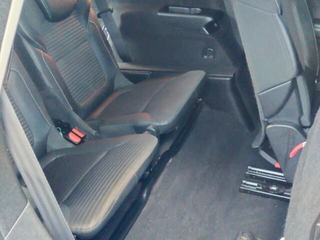 Серый Рено Сценик, объемом двигателя 1.8 л и пробегом 142 тыс. км за 17999 $, фото 9 на Automoto.ua