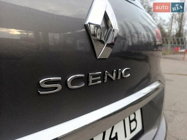 Сірий Рено Сценік, об'ємом двигуна 1.75 л та пробігом 230 тис. км за 16500 $, фото 41 на Automoto.ua