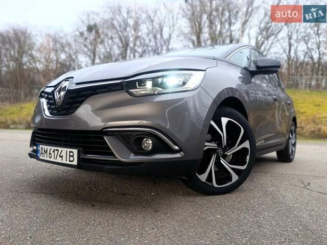 Сірий Рено Сценік, об'ємом двигуна 1.75 л та пробігом 230 тис. км за 16500 $, фото 8 на Automoto.ua