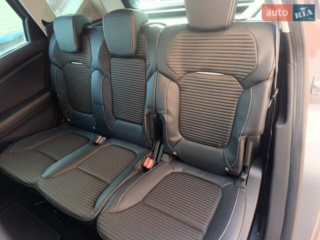 Сірий Рено Сценік, об'ємом двигуна 1.75 л та пробігом 230 тис. км за 16500 $, фото 62 на Automoto.ua