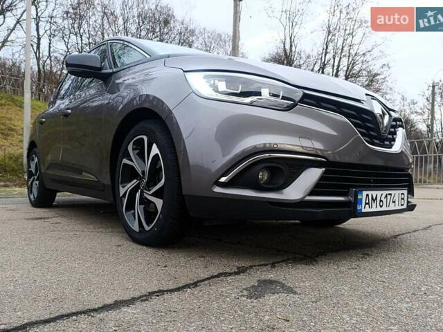 Сірий Рено Сценік, об'ємом двигуна 1.75 л та пробігом 230 тис. км за 16500 $, фото 15 на Automoto.ua