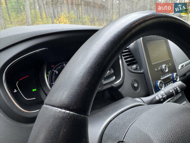 Рено Сценик 2019 в Житомире на Automoto.ua Серый Рено Сценик, объемом двигателя 1.75 л и пробегом 223 тыс. км за 14900 $, фото 20 на Automoto.ua