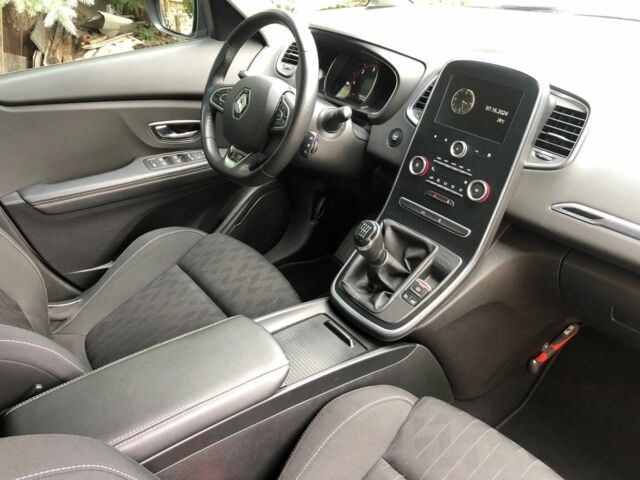 Сірий Рено Сценік, об'ємом двигуна 1.7 л та пробігом 129 тис. км за 9000 $, фото 14 на Automoto.ua