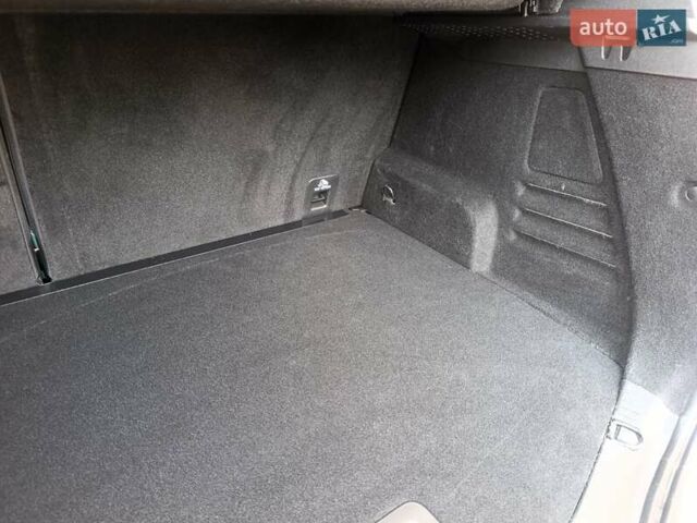 Сірий Рено Сценік, об'ємом двигуна 1.75 л та пробігом 230 тис. км за 16500 $, фото 107 на Automoto.ua