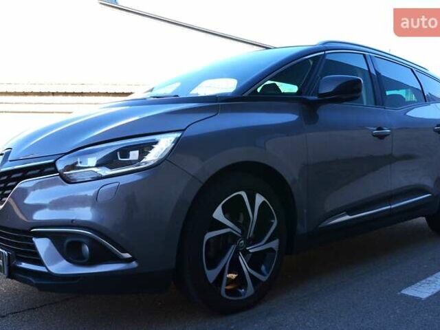 Серый Рено Сценик, объемом двигателя 1.33 л и пробегом 98 тыс. км за 17999 $, фото 3 на Automoto.ua