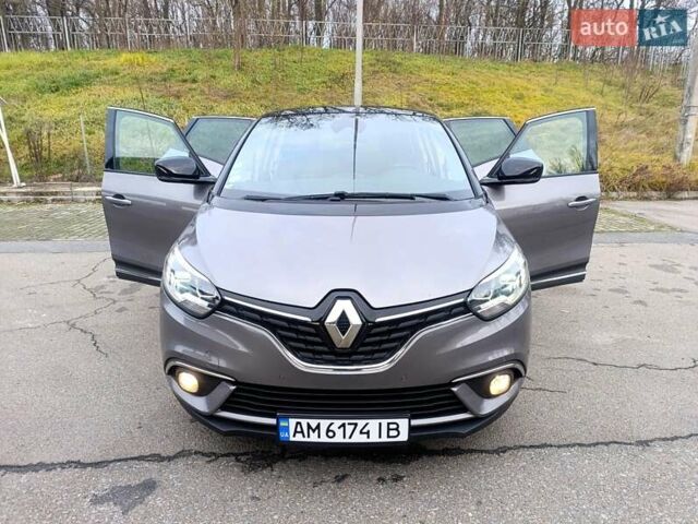 Сірий Рено Сценік, об'ємом двигуна 1.75 л та пробігом 230 тис. км за 16500 $, фото 7 на Automoto.ua