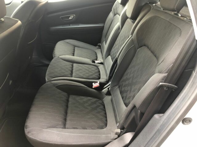 Сірий Рено Сценік, об'ємом двигуна 1.7 л та пробігом 129 тис. км за 9000 $, фото 13 на Automoto.ua