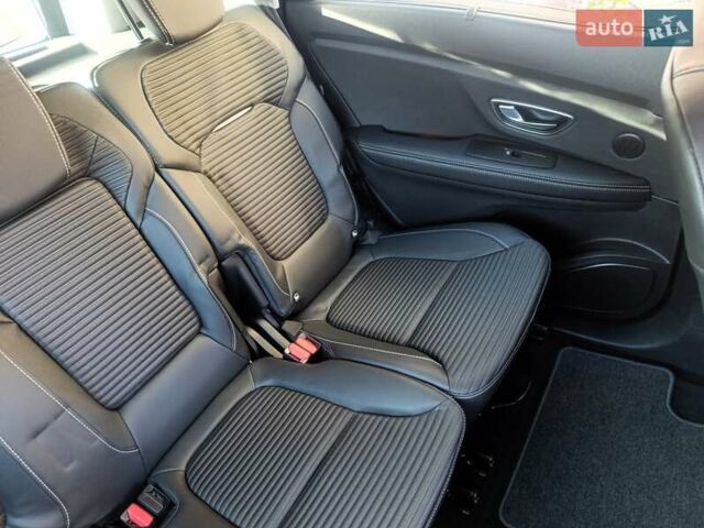 Сірий Рено Сценік, об'ємом двигуна 1.75 л та пробігом 230 тис. км за 16500 $, фото 65 на Automoto.ua