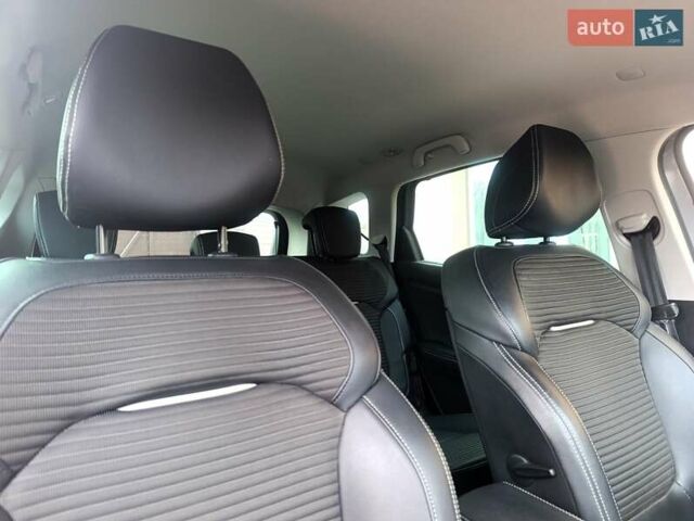 Сірий Рено Сценік, об'ємом двигуна 1.75 л та пробігом 230 тис. км за 16500 $, фото 60 на Automoto.ua