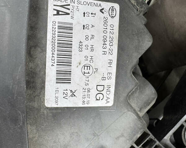 Рено Сценик 2019 в Житомире на Automoto.ua Серый Рено Сценик, объемом двигателя 1.75 л и пробегом 223 тыс. км за 14900 $, фото 18 на Automoto.ua