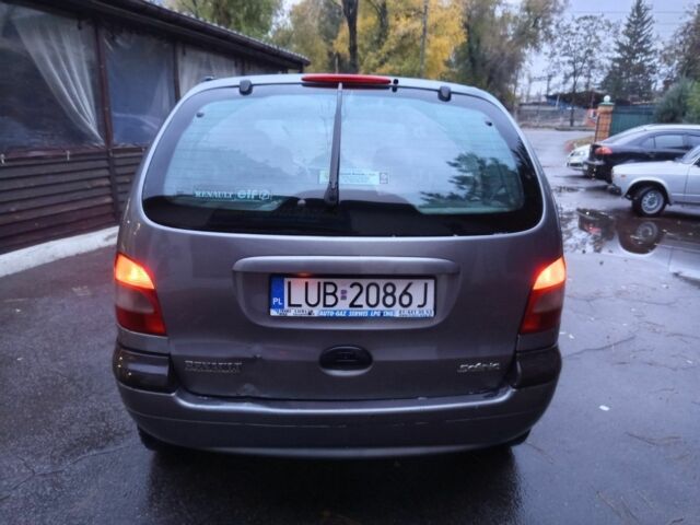 Сірий Рено Сценік, об'ємом двигуна 0 л та пробігом 250 тис. км за 1850 $, фото 7 на Automoto.ua