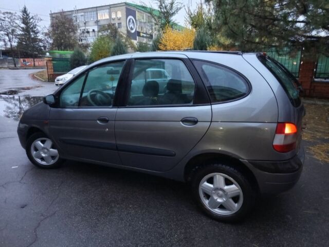 Сірий Рено Сценік, об'ємом двигуна 0 л та пробігом 250 тис. км за 1850 $, фото 5 на Automoto.ua