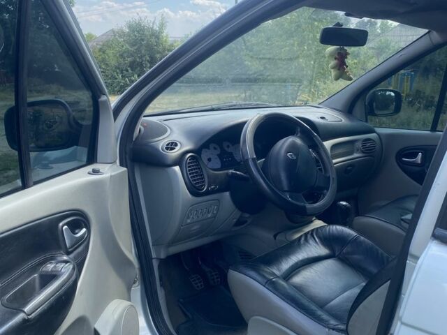 Серый Рено Сценик, объемом двигателя 2 л и пробегом 2 тыс. км за 3500 $, фото 7 на Automoto.ua