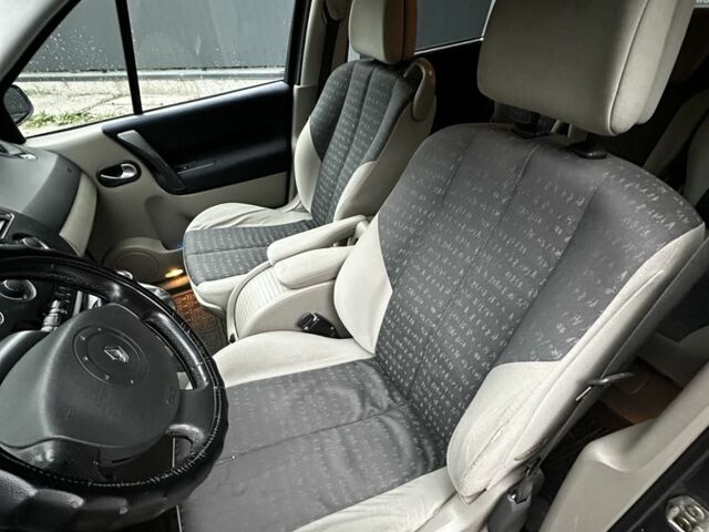 Сірий Рено Сценік, об'ємом двигуна 1.6 л та пробігом 140 тис. км за 3700 $, фото 6 на Automoto.ua