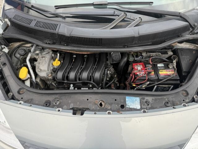 Сірий Рено Сценік, об'ємом двигуна 1.6 л та пробігом 202 тис. км за 4150 $, фото 6 на Automoto.ua