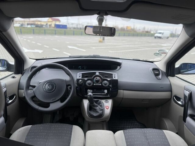 Сірий Рено Сценік, об'ємом двигуна 1.6 л та пробігом 202 тис. км за 4150 $, фото 3 на Automoto.ua