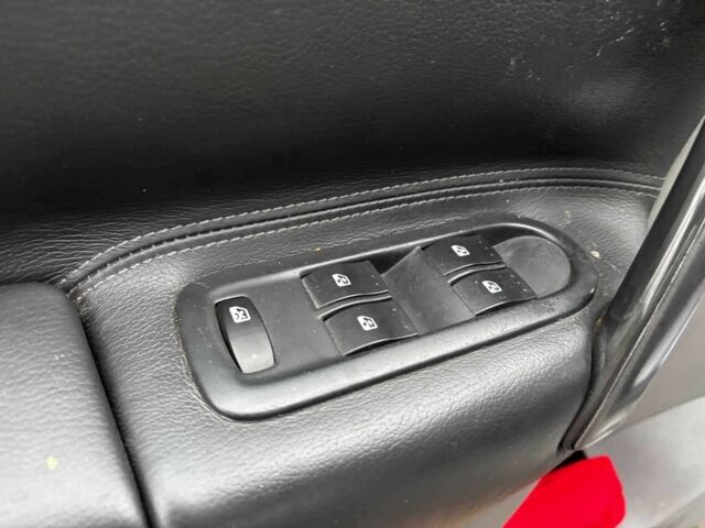 Сірий Рено Сценік, об'ємом двигуна 2 л та пробігом 250 тис. км за 4600 $, фото 16 на Automoto.ua