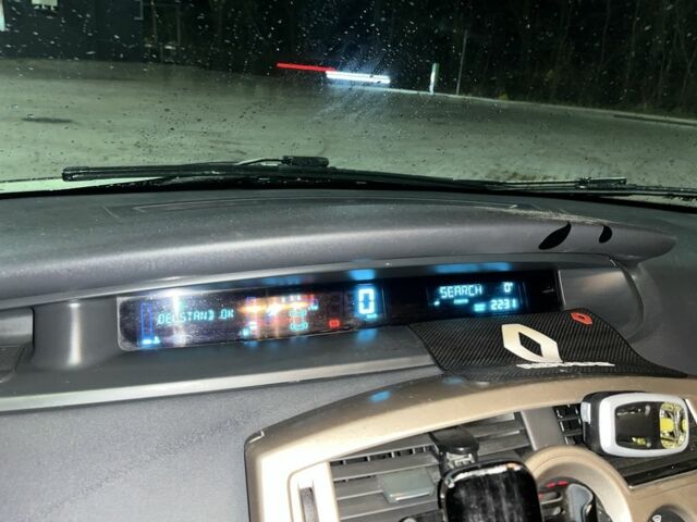 Серый Рено Сценик, объемом двигателя 1.5 л и пробегом 3 тыс. км за 4600 $, фото 6 на Automoto.ua