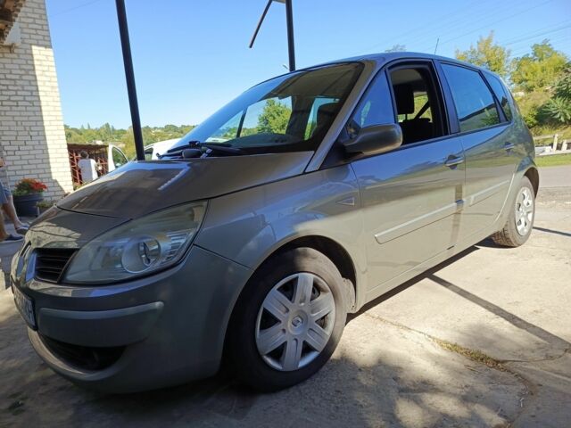 Серый Рено Сценик, объемом двигателя 1.6 л и пробегом 181 тыс. км за 5400 $, фото 2 на Automoto.ua