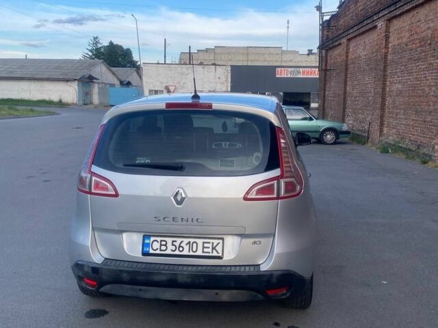 Рено Сценик 2009 в Чернигове на Automoto.ua Серый Рено Сценик, объемом двигателя 1.5 л и пробегом 240 тыс. км за 6300 $, фото 3 на Automoto.ua