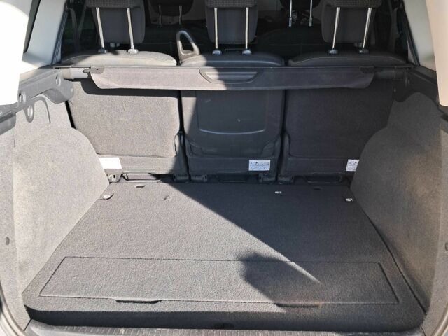 Серый Рено Сценик, объемом двигателя 0 л и пробегом 220 тыс. км за 6500 $, фото 7 на Automoto.ua