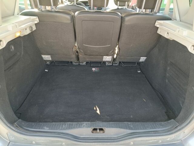 Серый Рено Сценик, объемом двигателя 1.6 л и пробегом 300 тыс. км за 6700 $, фото 7 на Automoto.ua