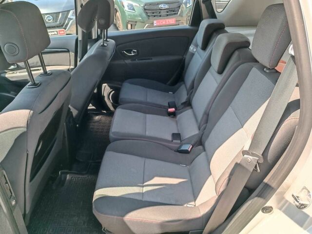 Сірий Рено Сценік, об'ємом двигуна 1.5 л та пробігом 330 тис. км за 6990 $, фото 20 на Automoto.ua