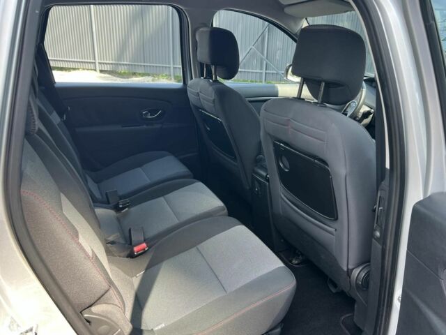 Сірий Рено Сценік, об'ємом двигуна 0 л та пробігом 221 тис. км за 8999 $, фото 16 на Automoto.ua