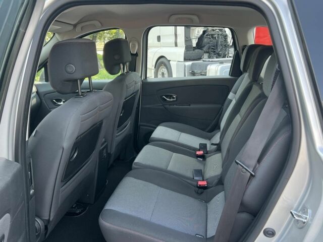 Сірий Рено Сценік, об'ємом двигуна 0 л та пробігом 221 тис. км за 8999 $, фото 13 на Automoto.ua