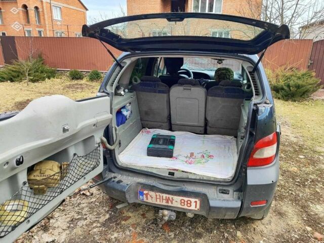 Рено Сценик 2002 в Лубнах на Automoto.ua Синий Рено Сценик, объемом двигателя 1.9 л и пробегом 260 тыс. км за 2380 $, фото 3 на Automoto.ua
