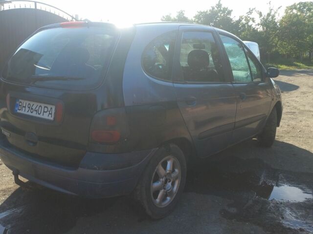 Синий Рено Сценик, объемом двигателя 1.9 л и пробегом 350 тыс. км за 1800 $, фото 3 на Automoto.ua