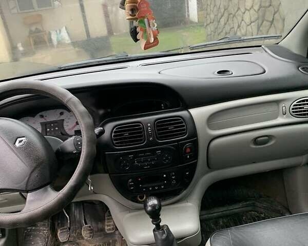 Синий Рено Сценик, объемом двигателя 2 л и пробегом 180 тыс. км за 4200 $, фото 1 на Automoto.ua