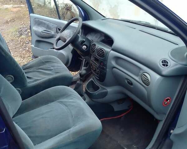 Синій Рено Сценік, об'ємом двигуна 1.9 л та пробігом 280 тис. км за 1700 $, фото 1 на Automoto.ua