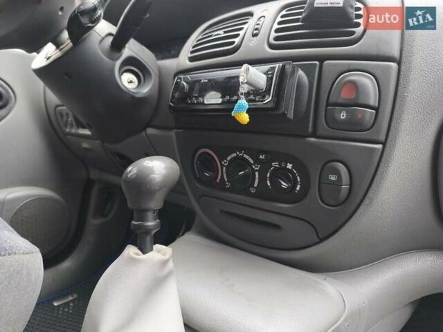 Синий Рено Сценик, объемом двигателя 1.9 л и пробегом 219 тыс. км за 2500 $, фото 8 на Automoto.ua