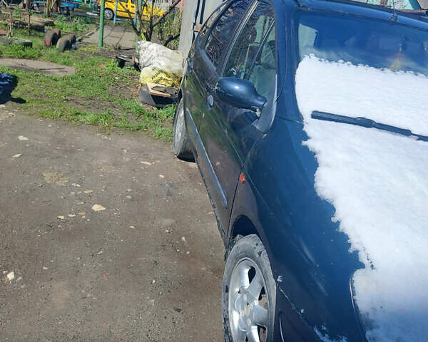 Синій Рено Сценік, об'ємом двигуна 1.6 л та пробігом 315 тис. км за 2350 $, фото 5 на Automoto.ua