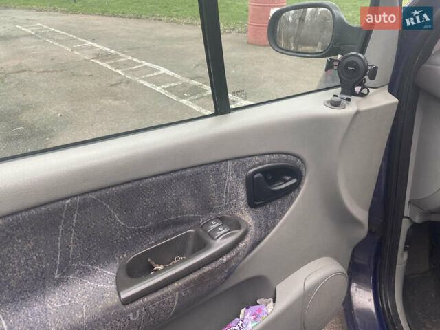 Синій Рено Сценік, об'ємом двигуна 1.6 л та пробігом 176 тис. км за 3850 $, фото 11 на Automoto.ua