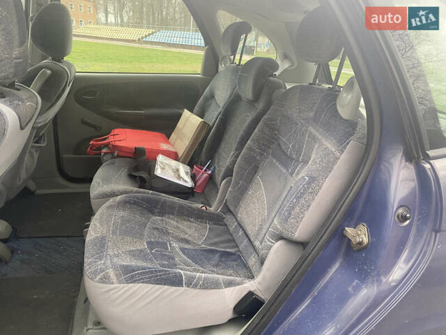 Синій Рено Сценік, об'ємом двигуна 1.6 л та пробігом 176 тис. км за 3850 $, фото 7 на Automoto.ua