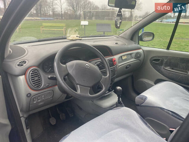 Синій Рено Сценік, об'ємом двигуна 1.6 л та пробігом 176 тис. км за 3850 $, фото 8 на Automoto.ua
